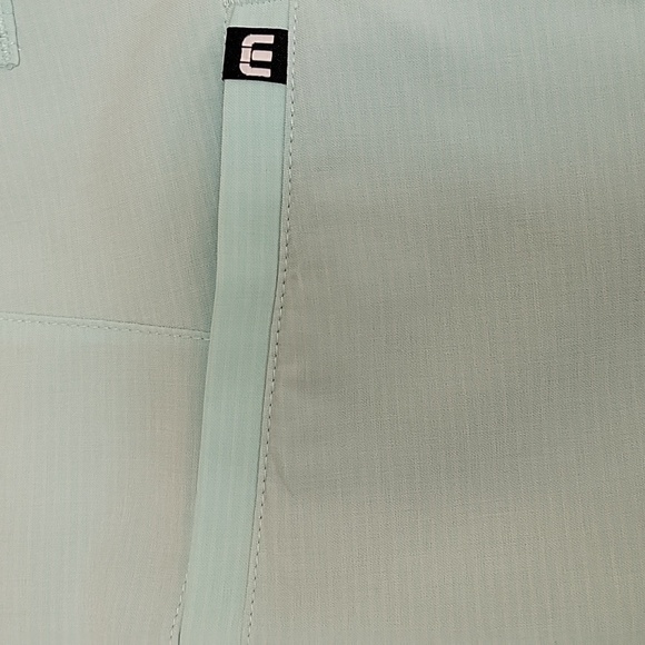 Travis Mathew 10" Mint Green Performance Shorts Mens Sz 38. - Picture 6 of 7